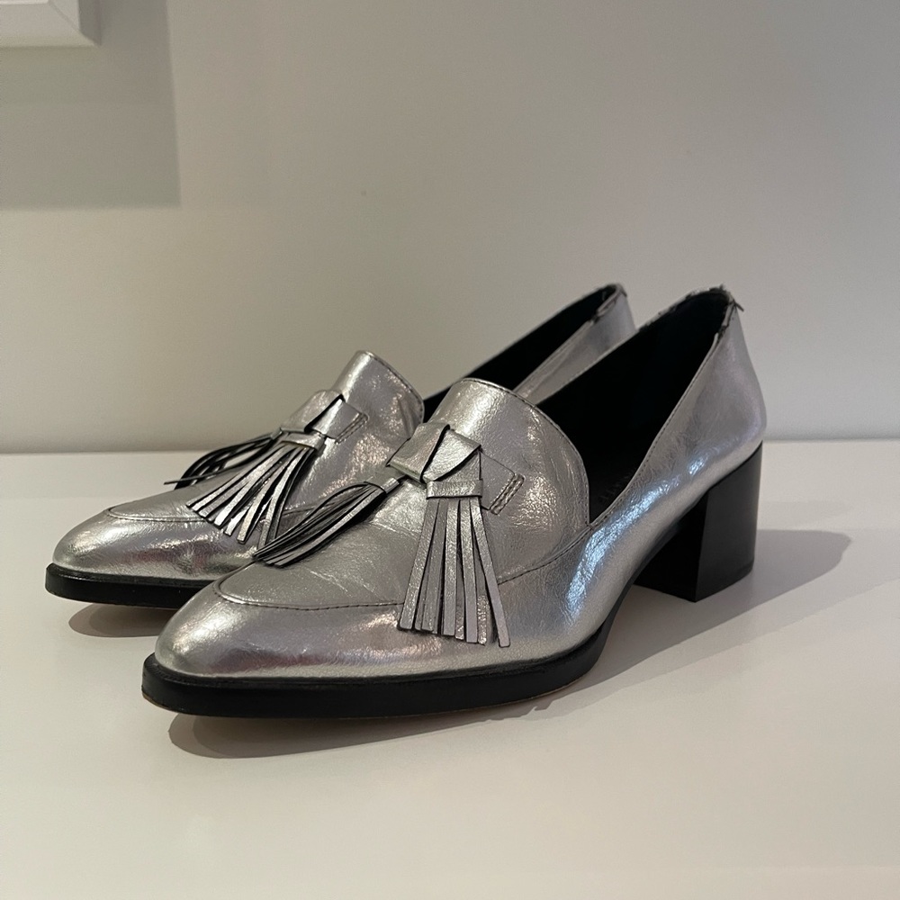 Size 8M Rebecca Minkoff silver tassel loafers